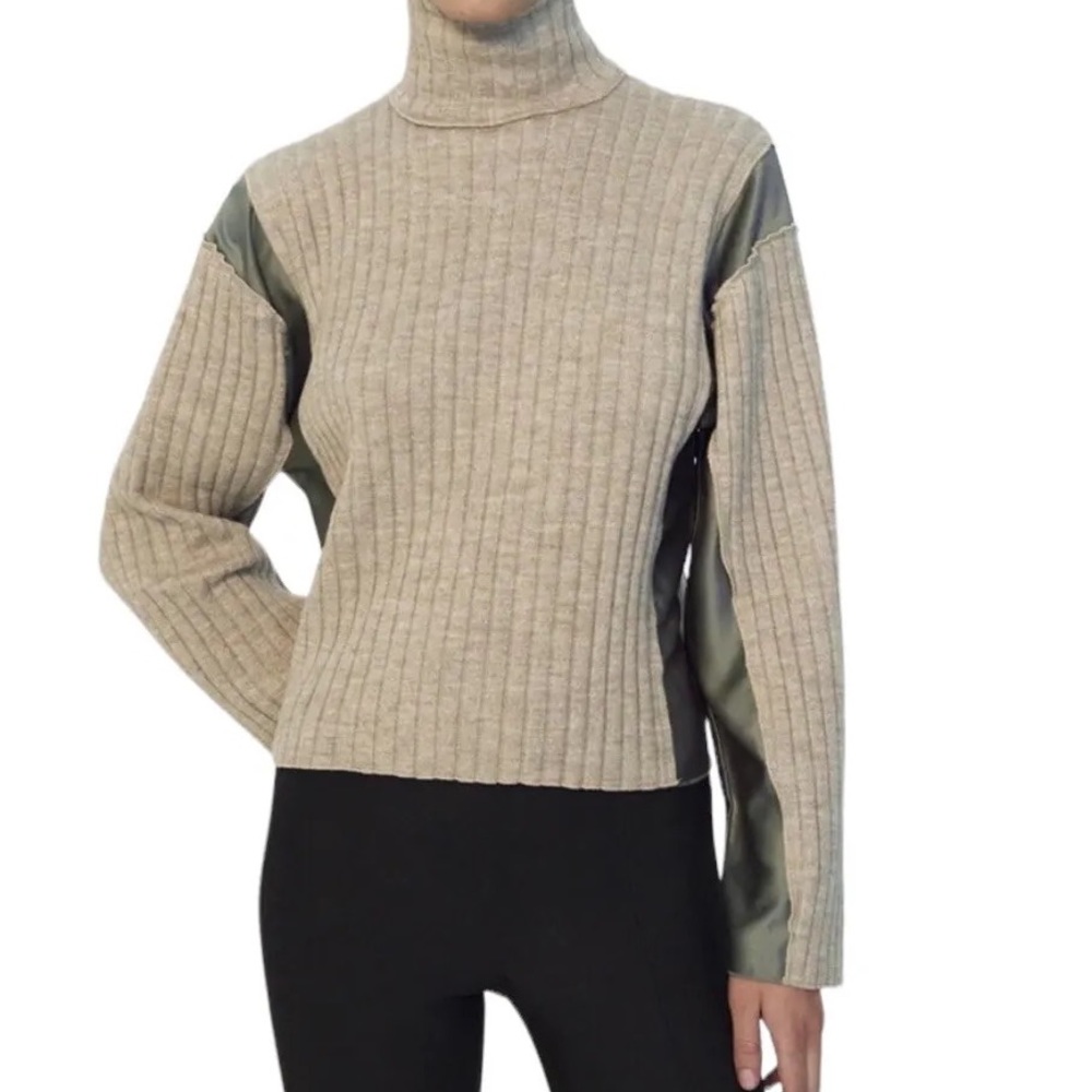 Zara Sweater Beige and Gray Colorblock Ribbed Fabric Accented Turtleneck